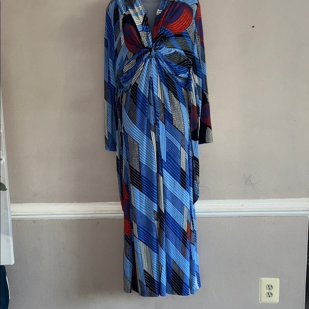 Elegant Blue and Red Geometric Long Sleeve Dress